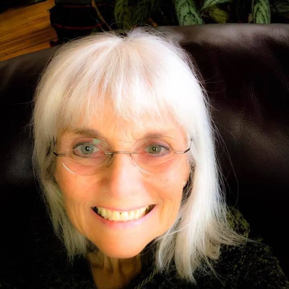 Meet your Posher, Christine